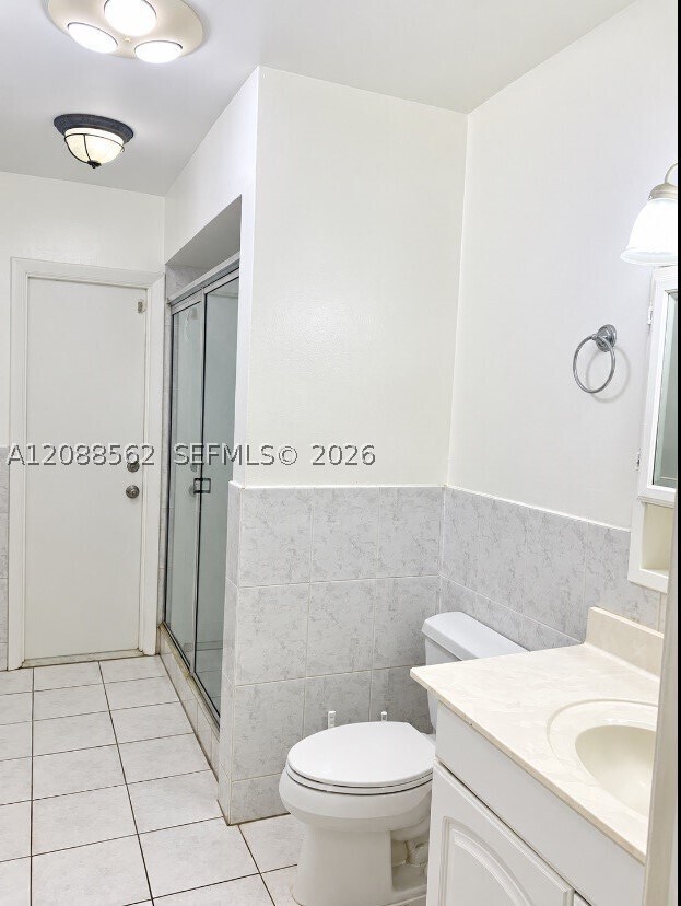 Building Photo - 320 NW 93rd Ave