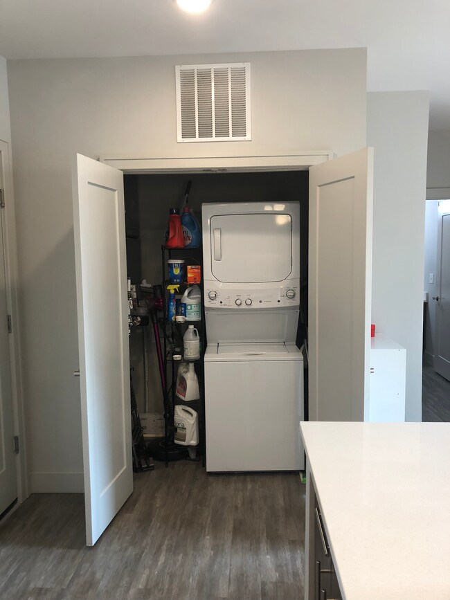 Laundry - 11 W Gay St