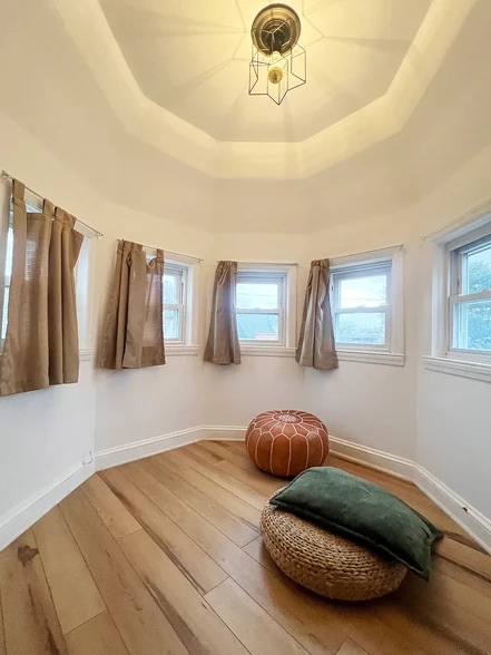 Building Photo - 124 73rd St