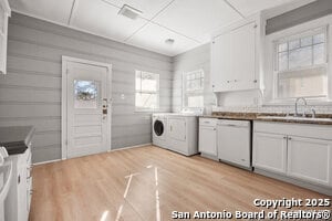 Building Photo - 422 E French Pl