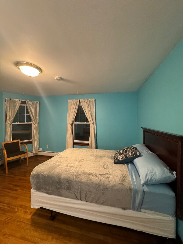 Building Photo - 124 W Broadway