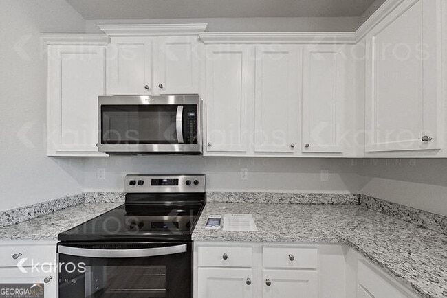 Building Photo - 3428 Bridgewood Dr