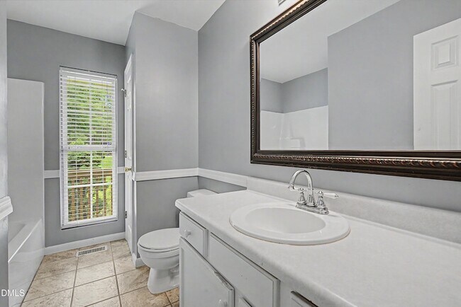 Building Photo - 5812 Gentle Wind Dr