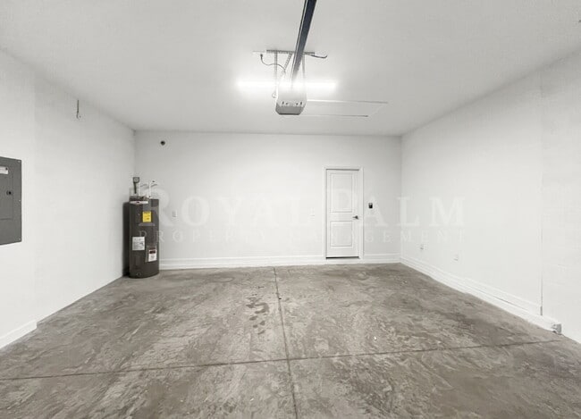 Building Photo - 10706 Clementine Pl