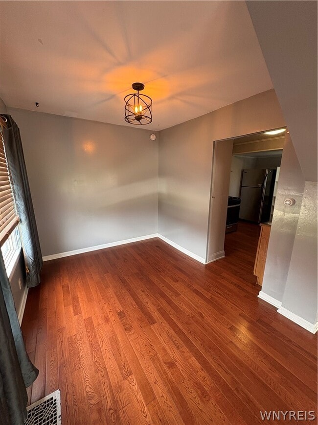 Building Photo - 57 Abbottsford Pl