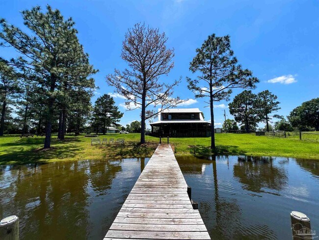 Building Photo - 2775 FL-97