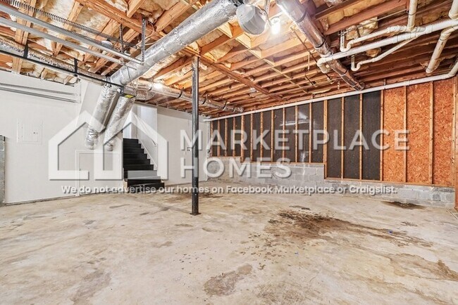 Building Photo - 109 Hampton Dr