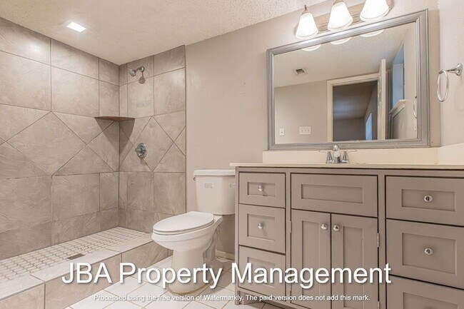 Building Photo - 1770 Belshire Ct