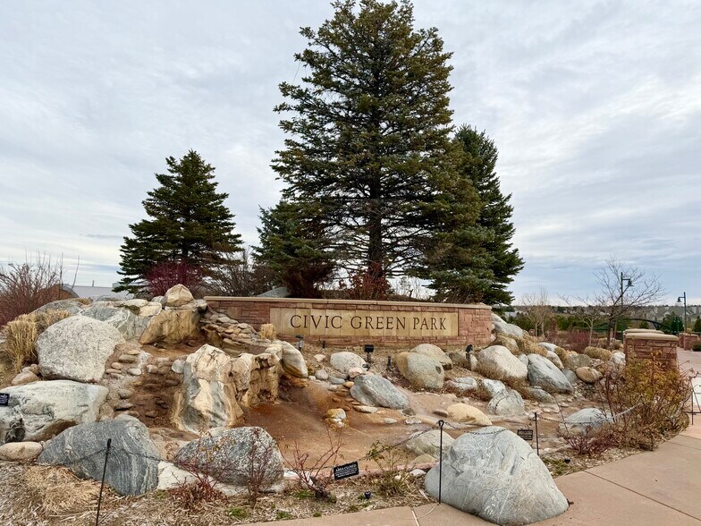 Building Photo - 835 Brookhurst Ave