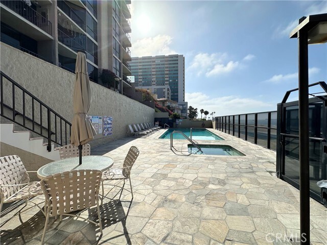 Building Photo - 1750 E Ocean Blvd