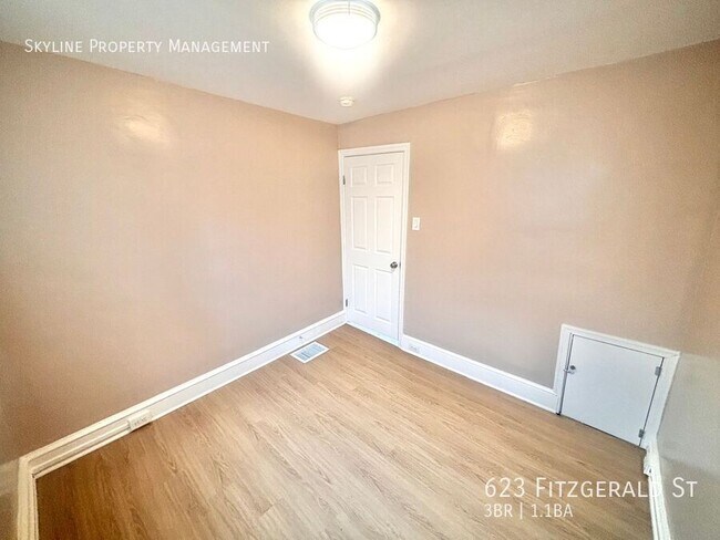 Building Photo - 623 Fitzgerald St