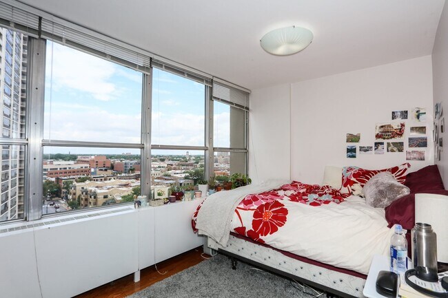 Building Photo - 655 W Irving Park Rd