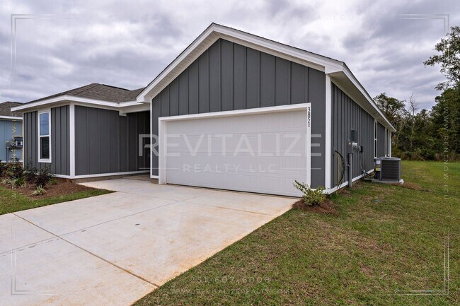 Building Photo - Brand New Construction 4 Bed 3 Bath Home in Foley!!