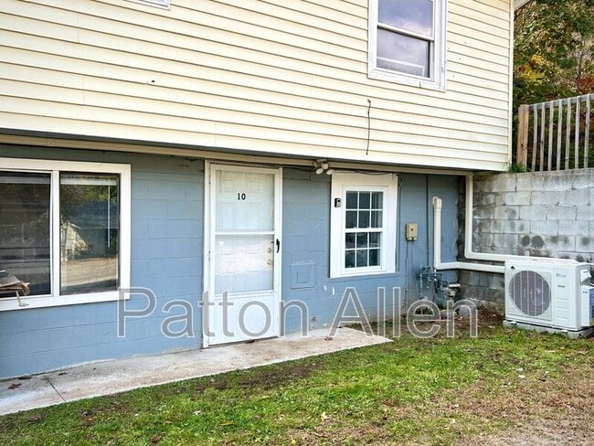 Primary Photo - 239 Cedar Hill Rd