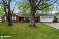 Building Photo - 3048 Ingleside Dr