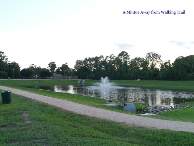 Building Photo - 22135 Greengate Dr
