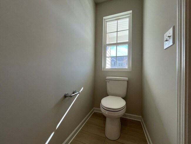 Building Photo - Brand New 3/2.5 Townhome Available In Reidville - Ready To Move In!