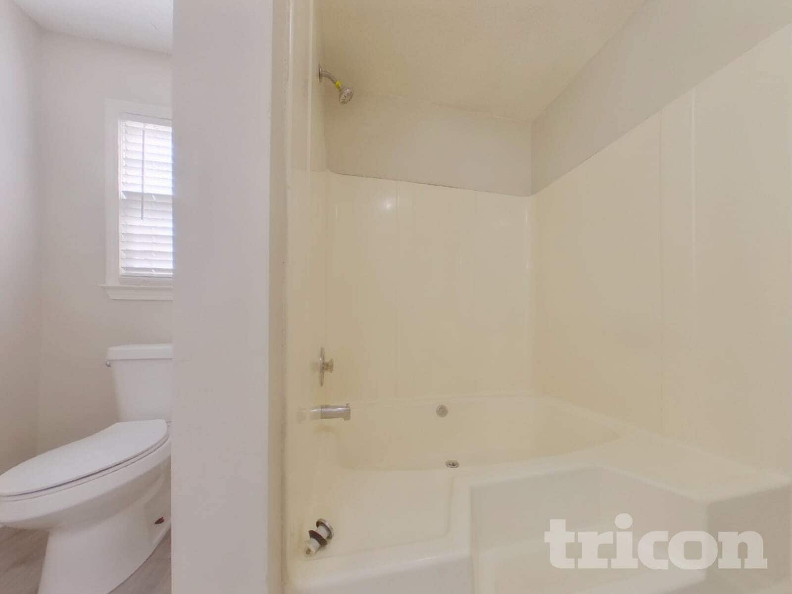 Building Photo - 329 Stratford Dr