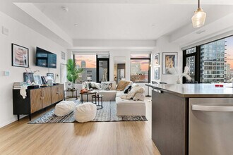 Building Photo - 300 Harrison Ave