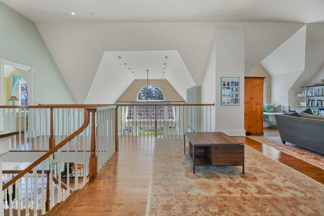 Building Photo - 36 Millard Rd