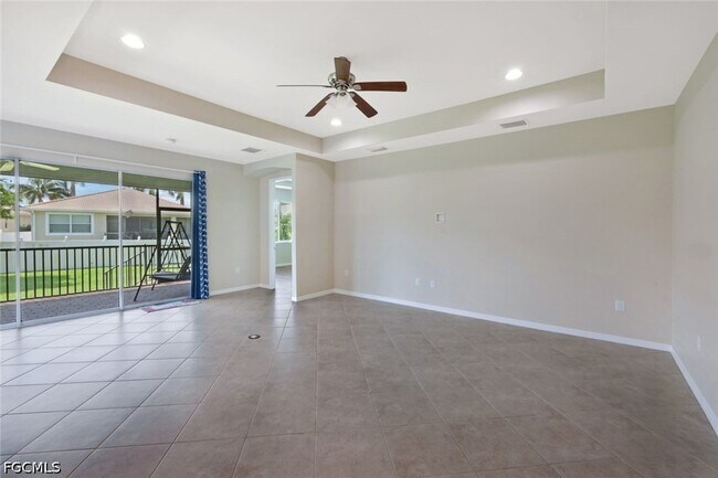 Building Photo - 8649 Banyan Bay Blvd