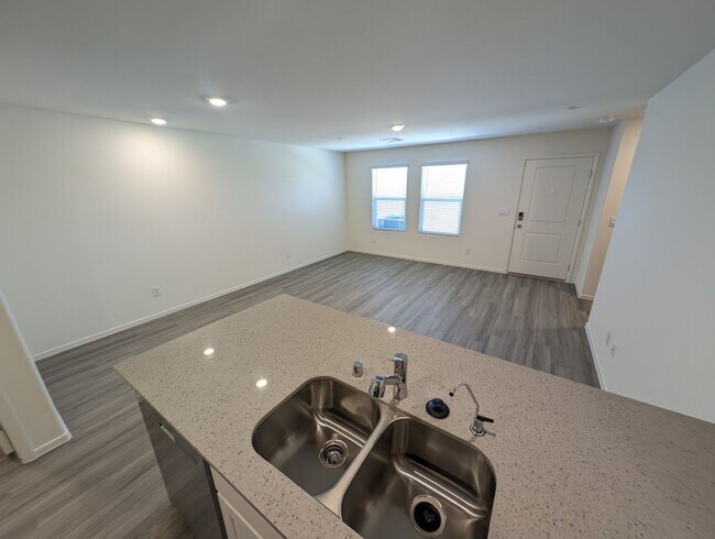 Building Photo - 9427 Verdon Mesa St