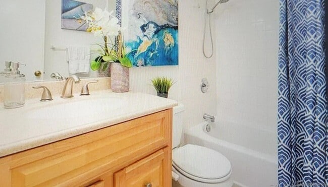 Building Photo - 4060 Huerfano Ct