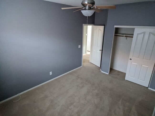 Building Photo - 8956 Aurora Bay Ct
