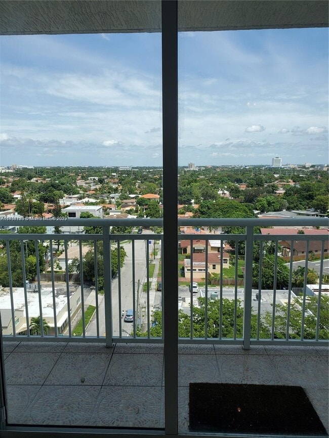 Building Photo - 3000 Coral Way