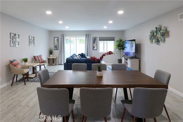 Building Photo - 6548 Sequoia Dr