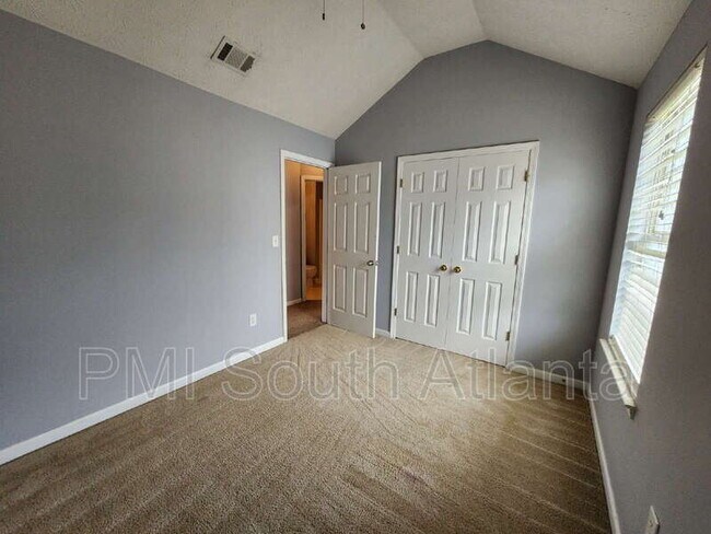 Building Photo - 1219 Quail Hunt Dr