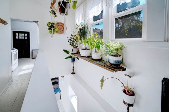 Building Photo - 13027 40th Ave S