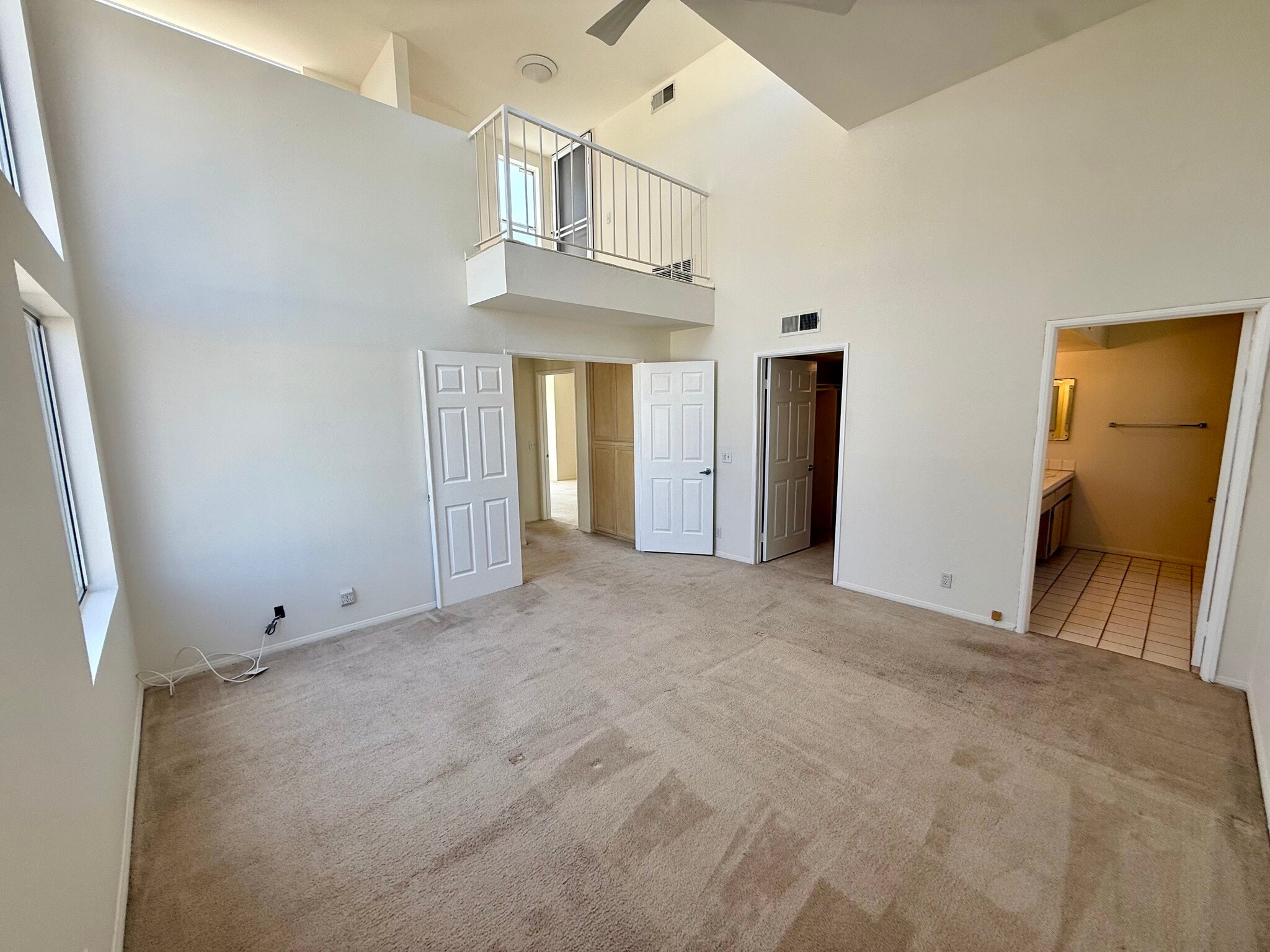 Building Photo - 1937 Euclid St