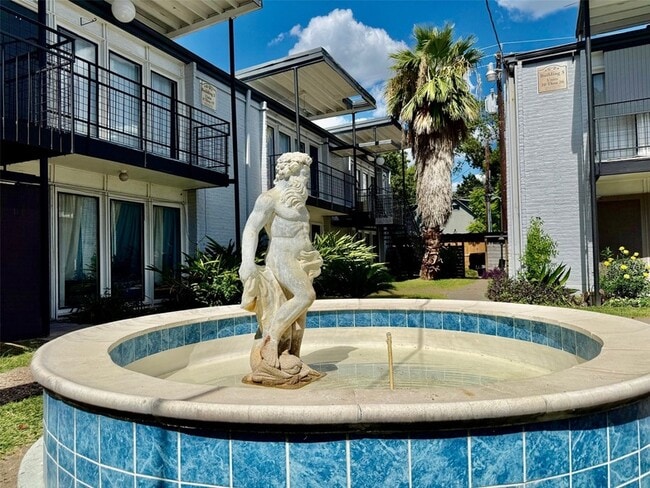 Building Photo - 1000 Heights Blvd