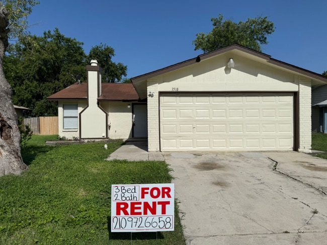 Building Photo - 3518 Buzz Aldrin Dr
