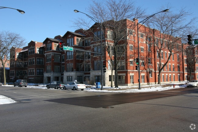 Building Photo - 5049 S. Drexel Boulevard