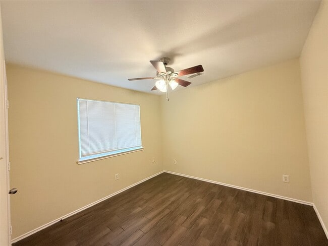 Building Photo - 14430 Hamilton Grove Ln