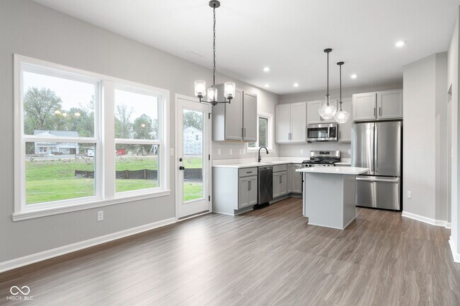 Building Photo - 335 Atlas Dr