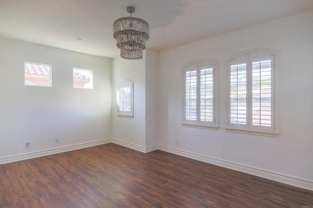 Building Photo - 415 N Cedros Ave