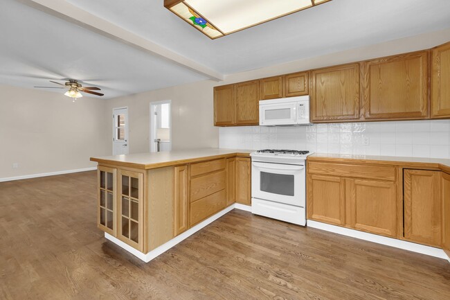 Building Photo - Northwest Fenced Yard One Story