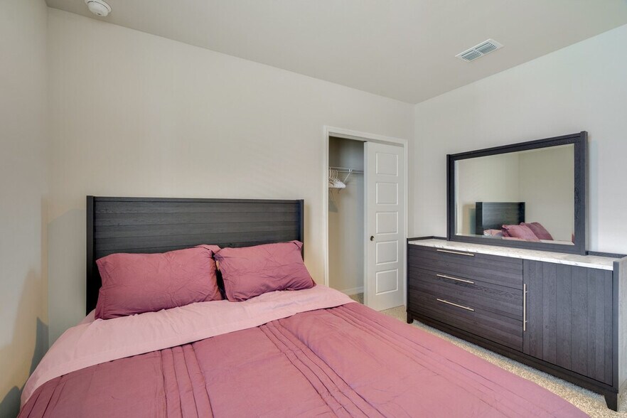 Building Photo - 44488 Diamond Trl