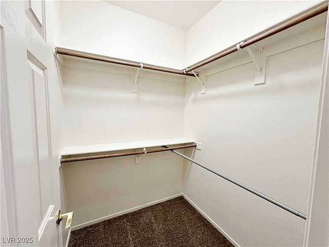 Building Photo - 5914 W Tinazzi Way