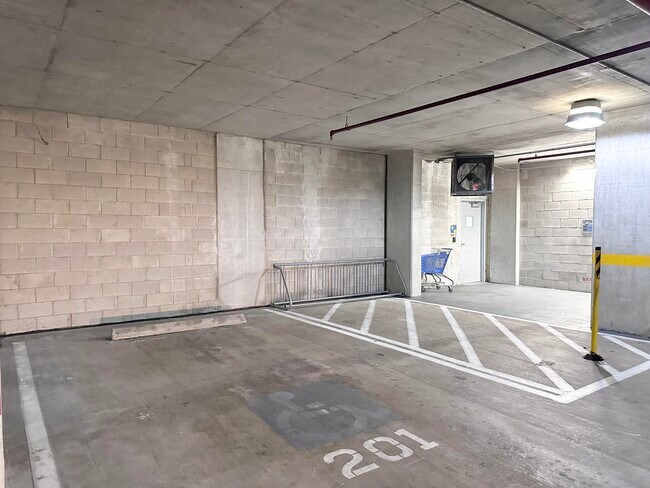 Building Photo - 300 S Australian Ave