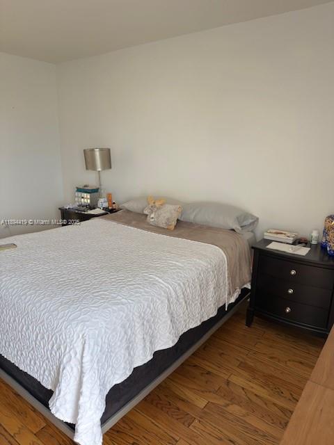 Building Photo - 3625 N Country Club Dr