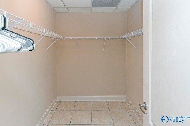 Building Photo - 4409 SE Hampton Ridge Dr