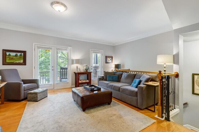 Building Photo - 3 bdrm, 3.5 bath Townhome on the Beltline in Grant Park!