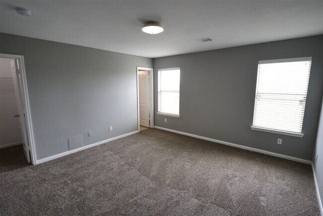 Building Photo - 7522 Appleberry Dr