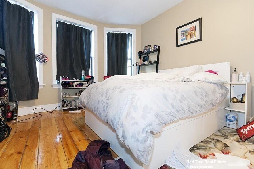 Building Photo - 17 Highgate St