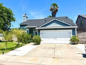 Building Photo - 2093 Nantuckett Cir