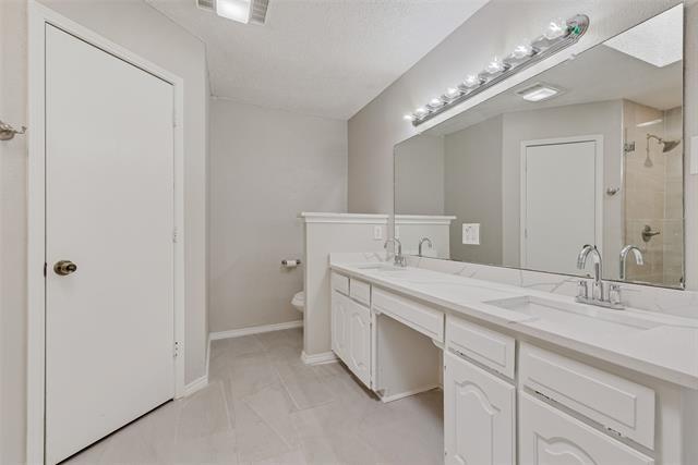 Building Photo - 2709 Typhon Dr